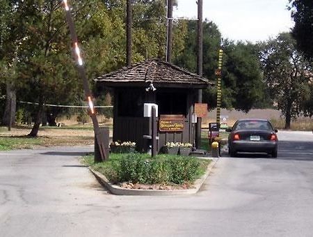 San Benito Rv & Camping Resort Paicines Ngoại thất bức ảnh